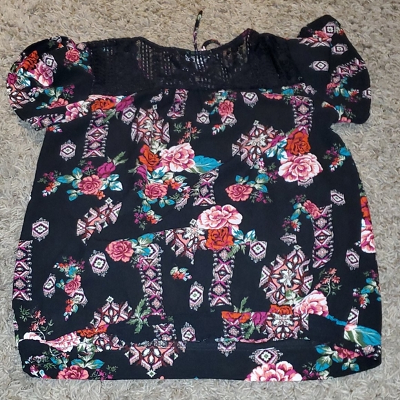 Very pretty Blouse - Picture 5 of 5